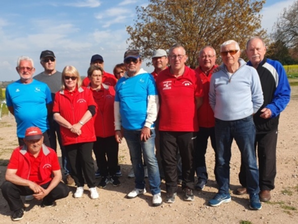 VICTOIRE DES VÉTÉRANS (A) EN COUPE D'ALLIER FACE A CHAREIL