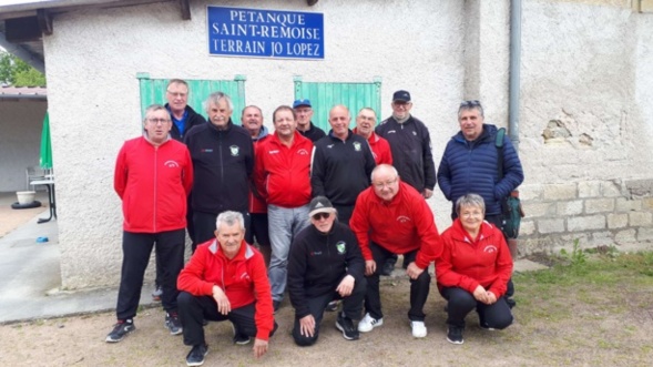 VICTOIRE DES VÉTÉRANS (A) EN COUPE D'ALLIER FACE A BESSAY