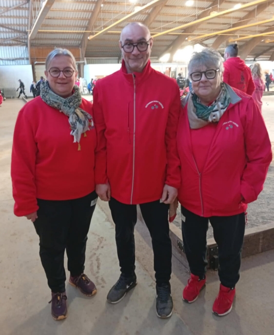3 ÉQUIPES SAINT RÉMOISES ONT PARTICIPÉ AU CONCOURS "CHARLIE ET SES DROLES DE DAMES" A BELLERIVE