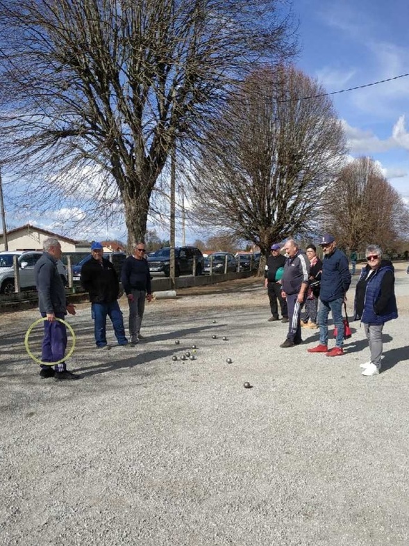 Nos amis ont testé le nouveau terrain sous le soleil !