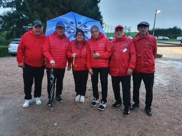 CHAMPIONNAT D'ALLIER TRIPLETTE VÉTÉRAN : CHRISTIAN,  POMPON ET CHERIF S'INCLINENT DE JUSTESSE FACE AUX CHAMPIONS D'ALLIER