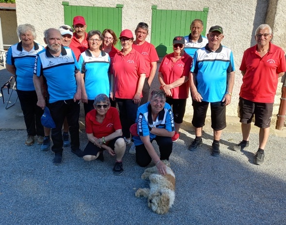 L' ÉQUIPE VÉTÉRAN (C) S'INCLINE D'UN RIEN FACE A VARENNES SUR TÊCHE EN CHAMPIONNAT DES CLUBS