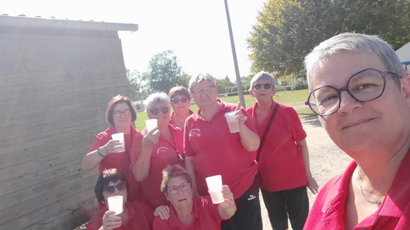Les filles ont arrosé la victoire du matin !