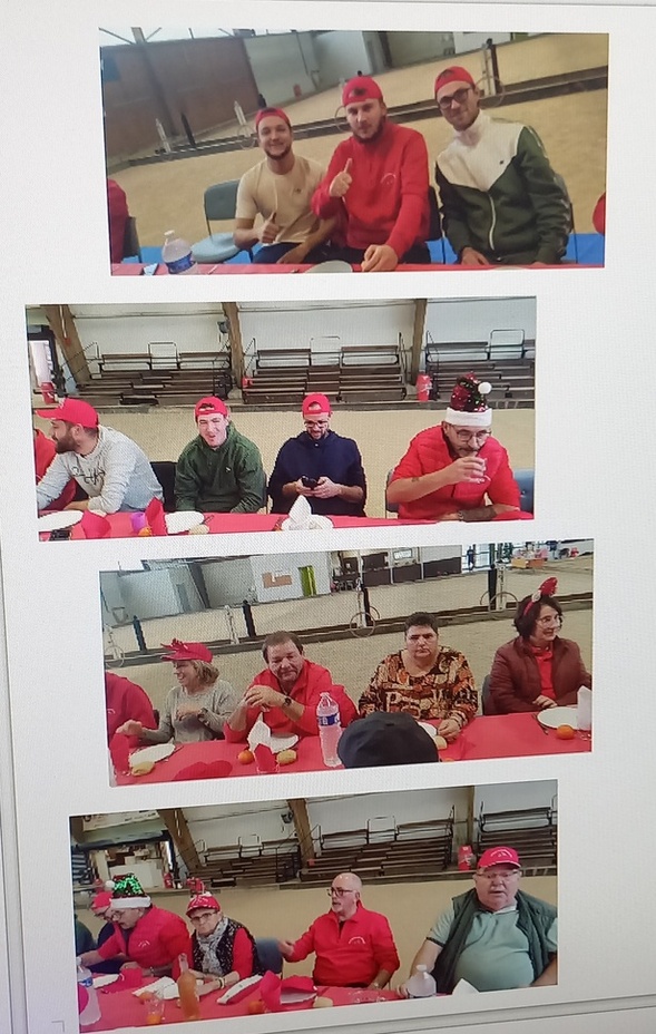 UN GRAND MOMENT DE PARTAGE INTERGÉNÉRATIONNEL AU PANIER DE NOËL ! UN GRAND MOMENT DE PARTAGE INTERGÉNÉRATIONNEL AU PANIER DE NOËL !