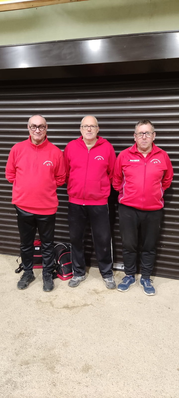 FRANCK, SERGE ET ALAIN QUARTS DE FINALISTES DU CONCOURS (B) DE VICHY RHUE