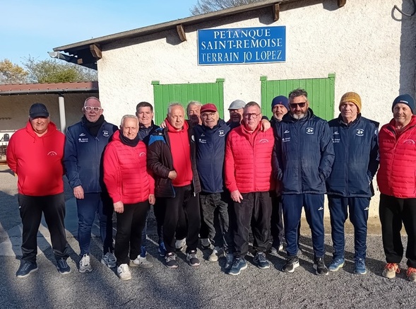 DÉFAITE DES VÉTÉRANS (A)  POUR LEUR PREMIERE RENCONTRE DE COUPE D'ALLIER FACE A ABREST 