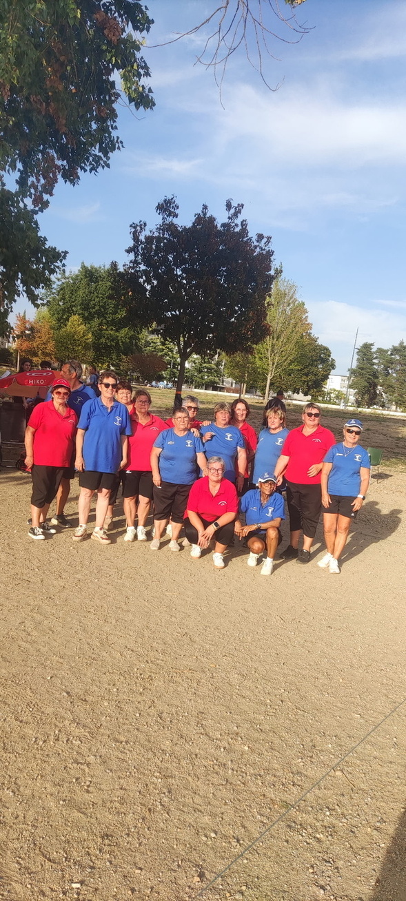 UNE VICTOIRE ET UNE DÉFAITE POUR LES FÉMININES EN CDC