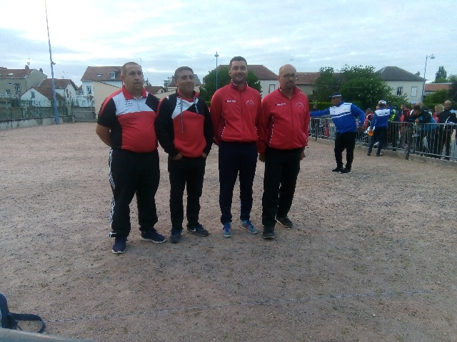 BELLE QUALIFICATION DE DENIS ET JULIEN POUR LE CHAMPIONNAT DOUBLETTE TERRITORIAL A RIOM ES MONTAGNE (15) BELLE QUALIFICATION DE DENIS ET JULIEN POUR LE CHAMPIONNAT DOUBLETTE TERRITORIAL A RIOM ES MONTAGNE (15)