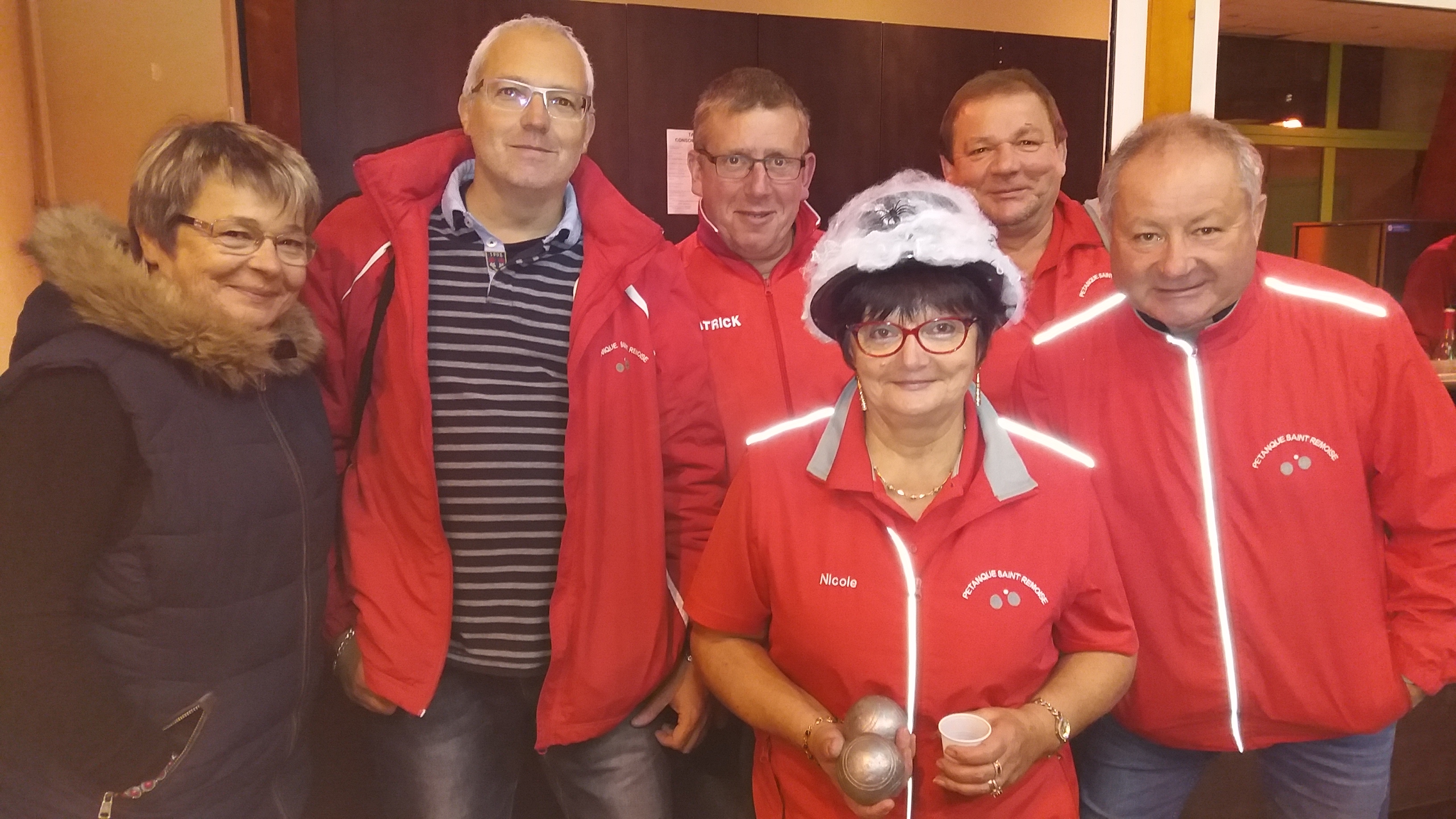 La photo souvenir, sans nos champions et championne partis trop tôt ! La photo souvenir, sans nos champions et championne partis trop tôt !