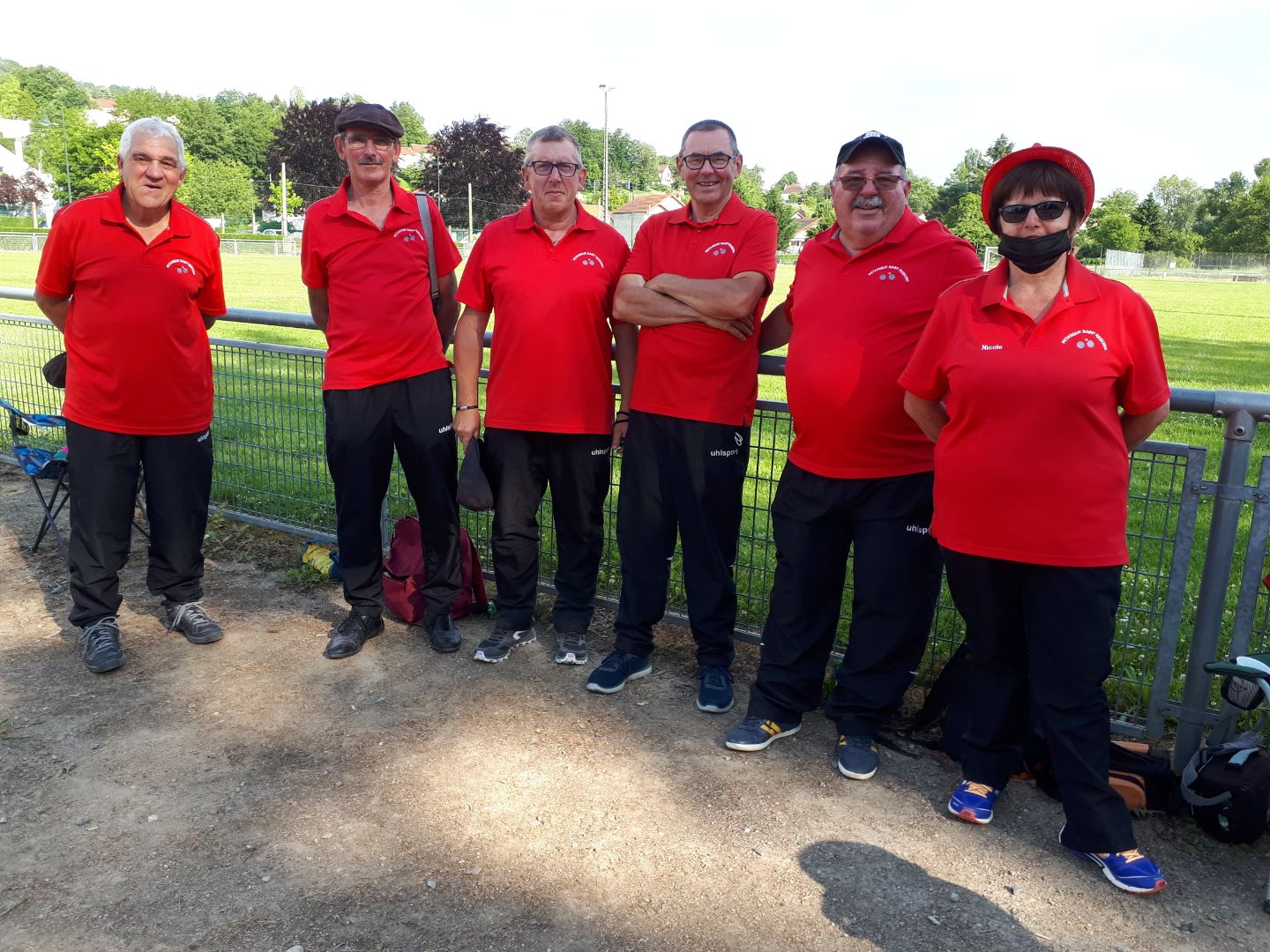 Patrick, Chérif, Serge,Éric,Jacky et Nicole réunis pour la photo souvenir !