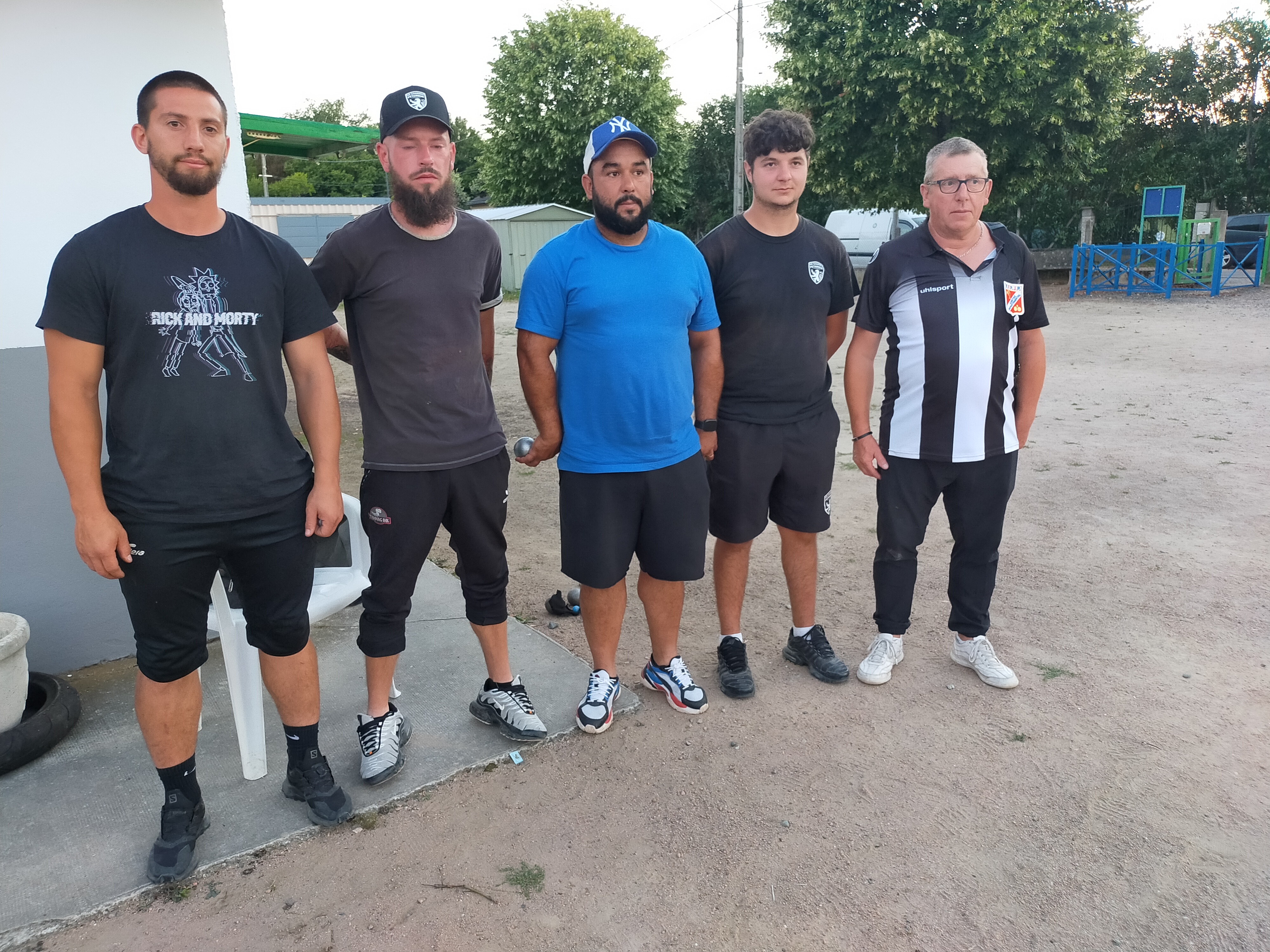 Les vainqueurs et les finalistes du Grand Prix. Les vainqueurs et les finalistes du Grand Prix.