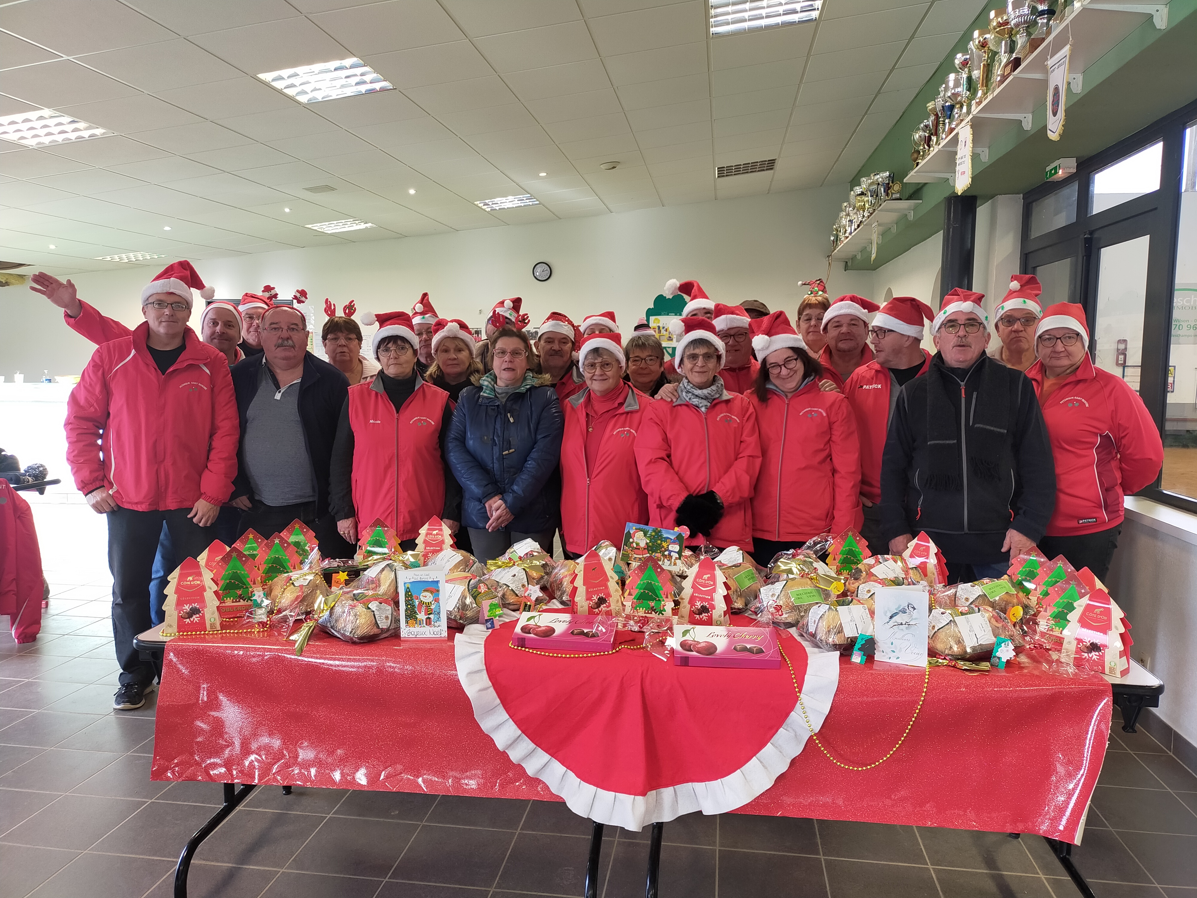 Les participants réunis pour la photo souvenir ! Les participants réunis pour la photo souvenir !