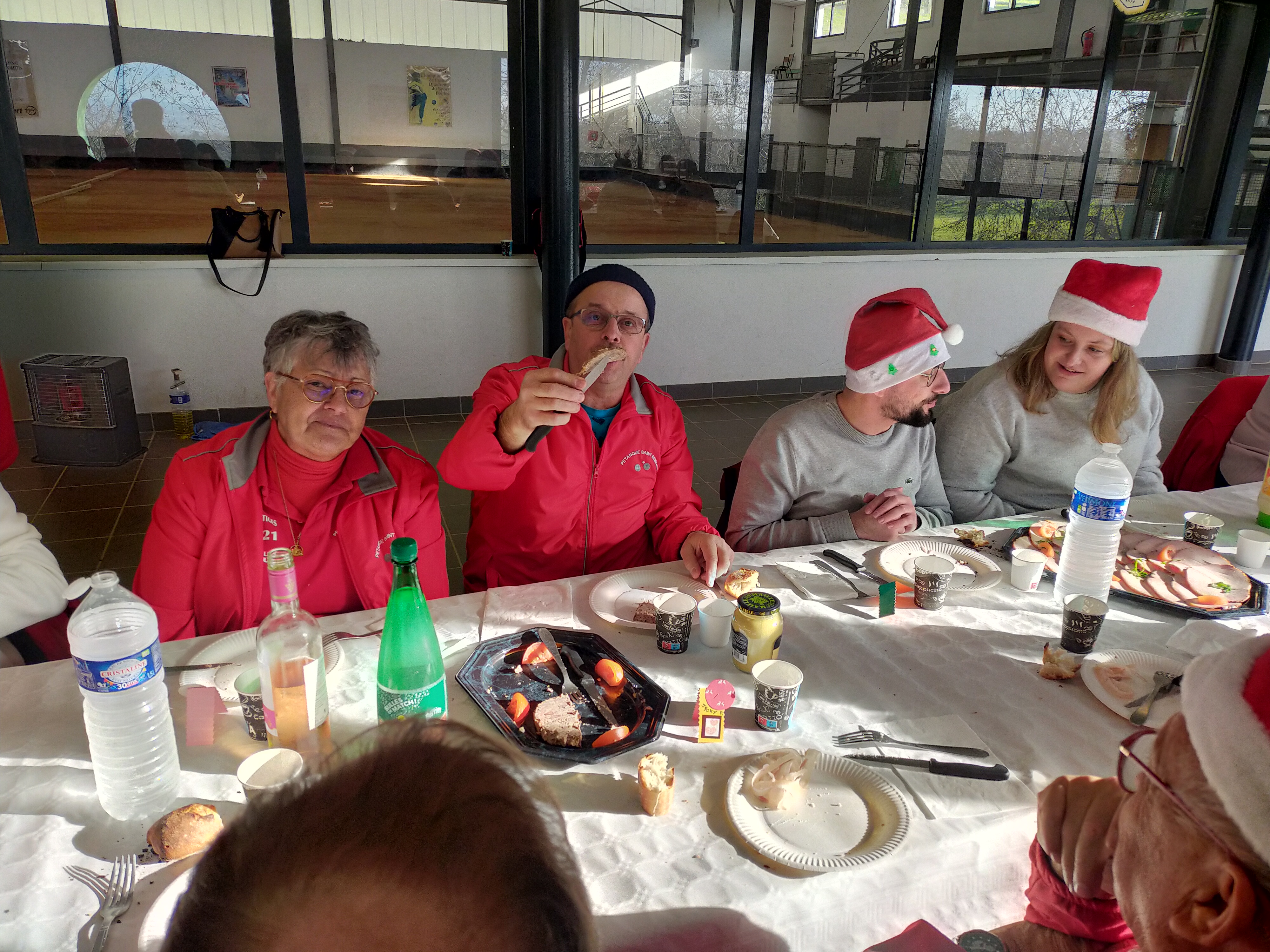 Une petite photo de famille c'est toujours sympa ! Une petite photo de famille c'est toujours sympa !