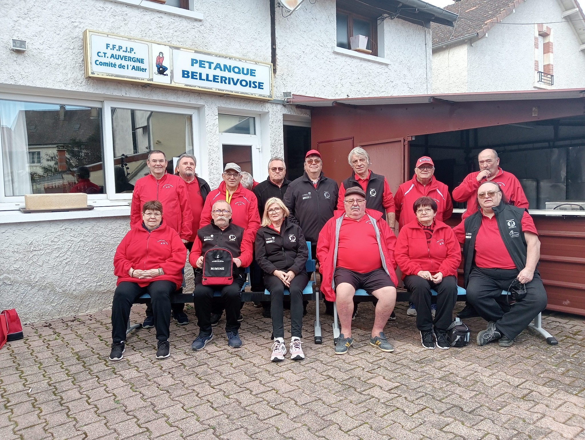DEFAITE DE L'EQUIPE VETERAN (B) FACE A BELLERIVE EN CHAMPIONNAT DES CLUBS