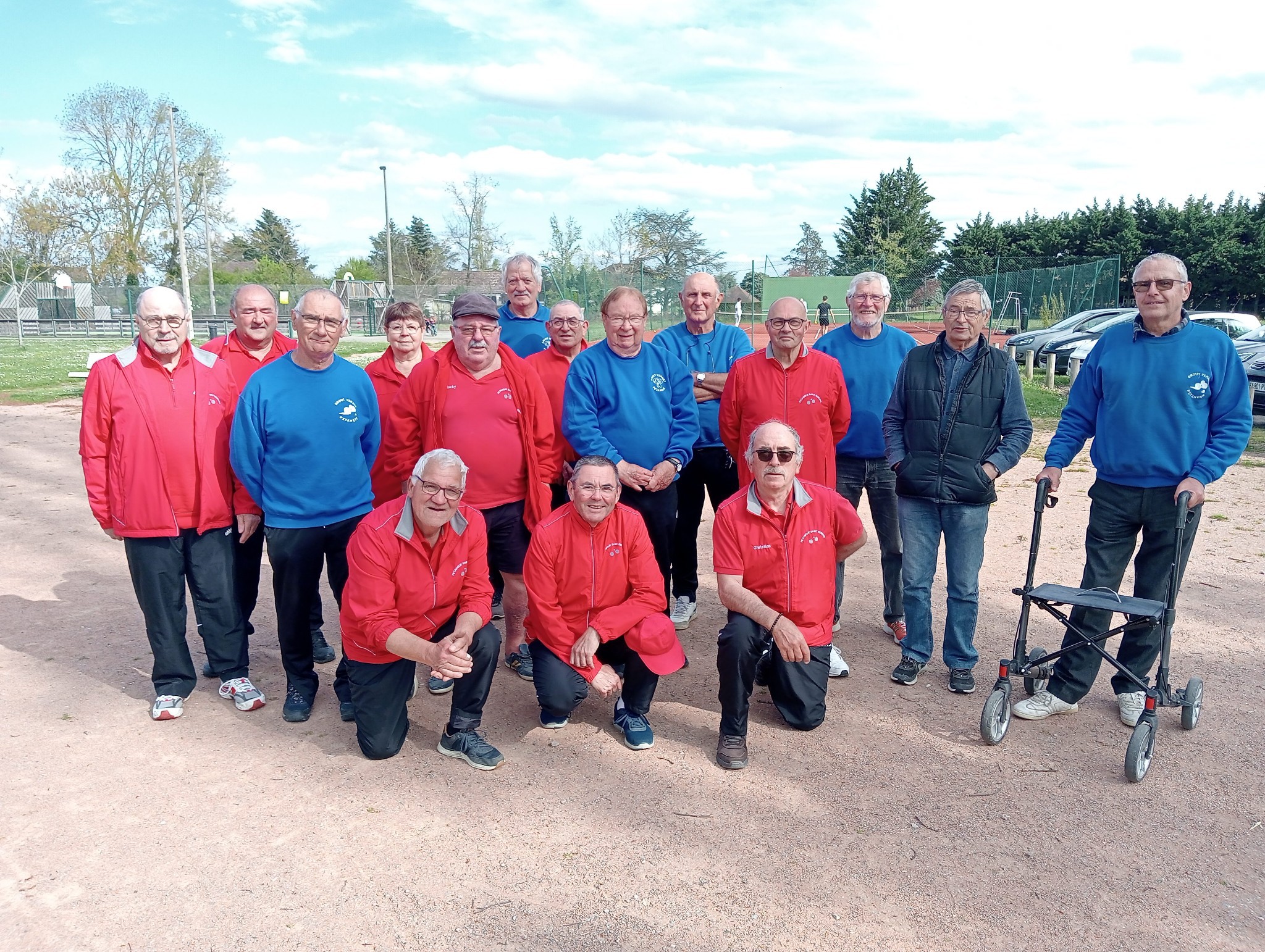 DÉFAITE DES VÉTÉRANS (B) FACE A BROUT VERNET EN CHAMPIONNAT DES CLUBS DÉFAITE DES VÉTÉRANS (B) FACE A BROUT VERNET EN CHAMPIONNAT DES CLUBS