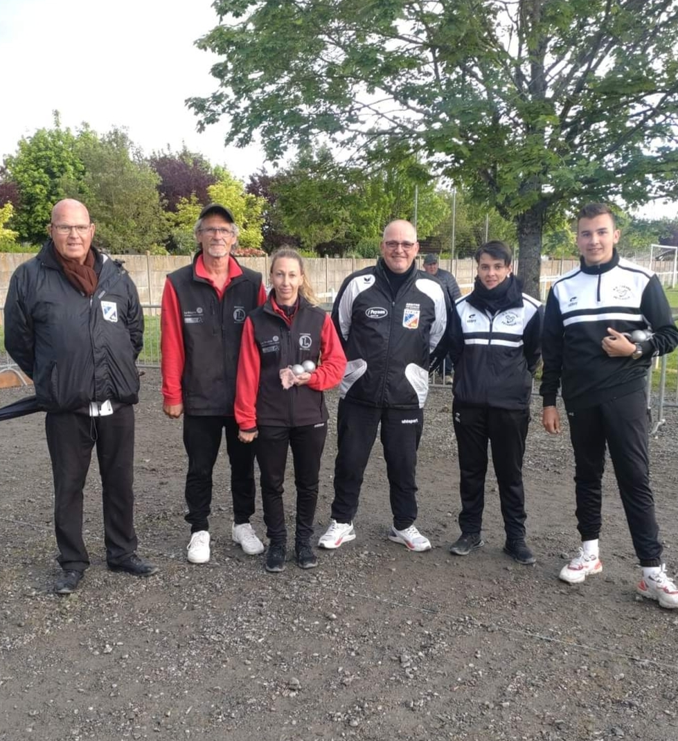 Félicitations aux champions  d'Allier et aux vice champions !