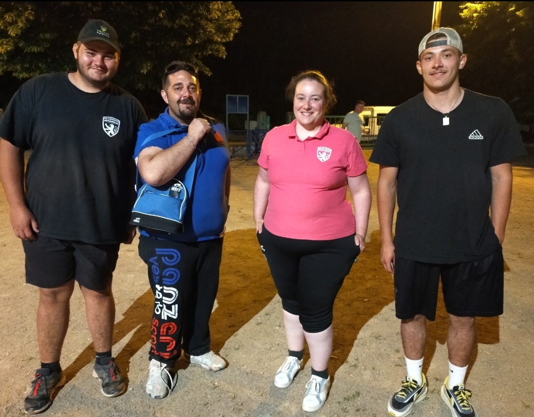 Les 2 équipes finalistes du concours C Les 2 équipes finalistes du concours C