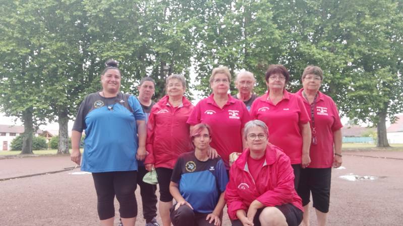 LES FÉMININES (A) ÉCHOUENT EN QUARTS DE FINALE DE COUPE D'ALLIER FACE A COSNE LES FÉMININES (A) ÉCHOUENT EN QUARTS DE FINALE DE COUPE D'ALLIER FACE A COSNE
