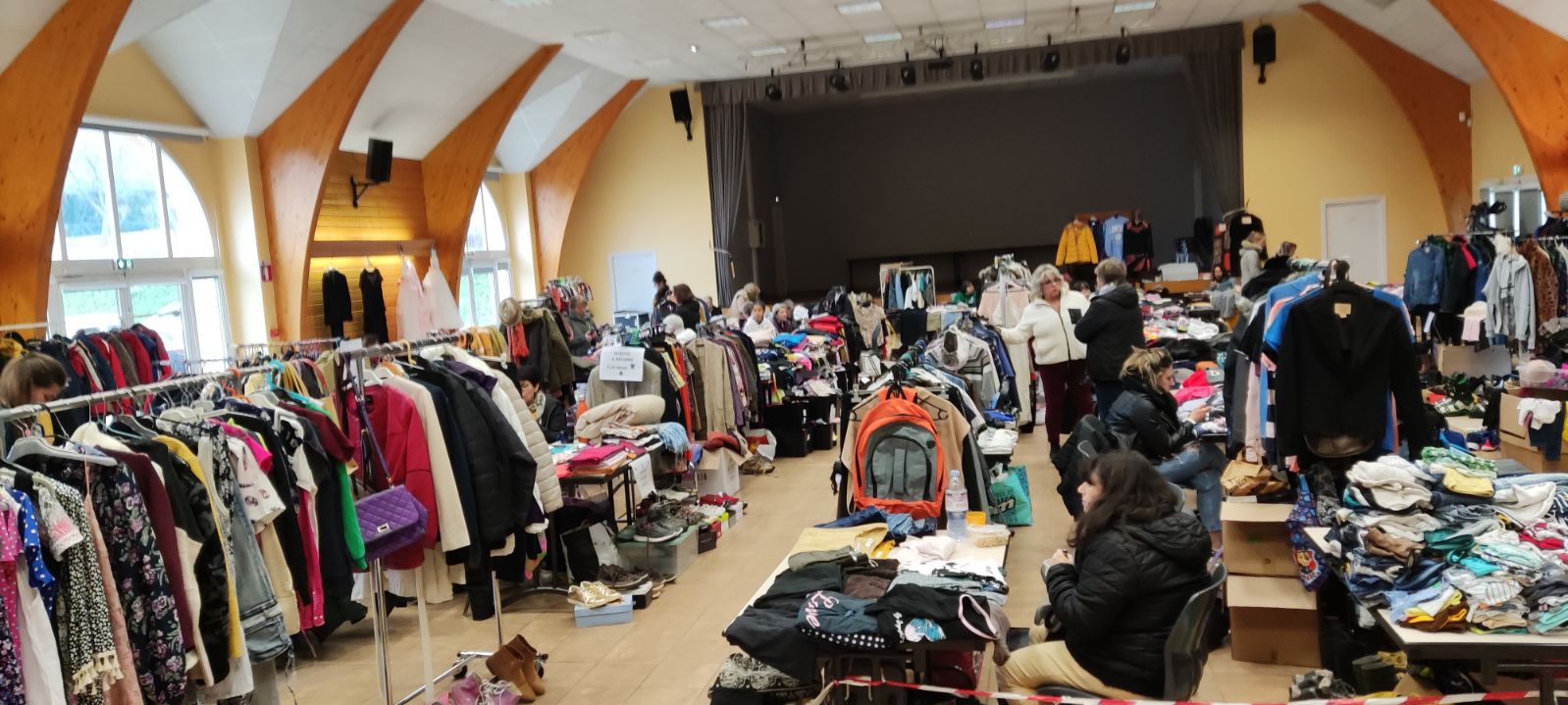 UN PREMIER VIDE DRESSING MI-FIGUE MI-RAISIN UN PREMIER VIDE DRESSING MI-FIGUE MI-RAISIN