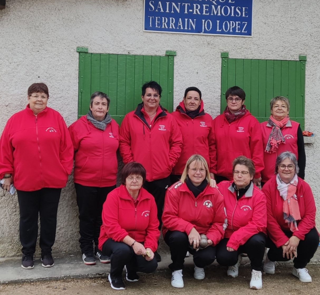 LES FÉMININES (A) DOMINENT SAINT MENOUX EN COUPE D'ALLIER  LES FÉMININES (A) DOMINENT SAINT MENOUX EN COUPE D'ALLIER