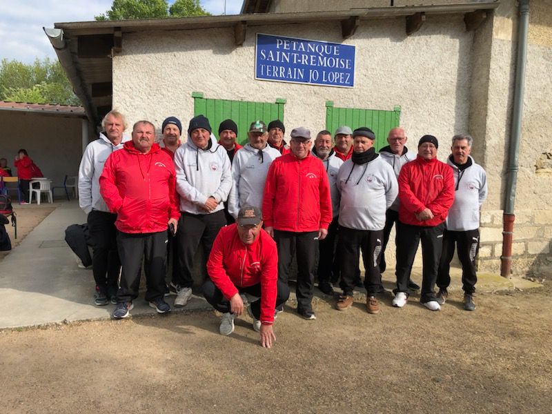 LES VÉTÉRANS (A) S'IMPOSENT AU FORCING CONTRE VILLENEUVE EN CHAMPIONNAT DES CLUBS