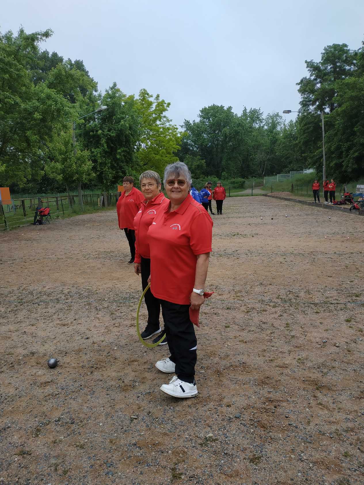 Eliane et Monique ont remporté leur doublette pour relancer leur équipe en fin de rencontre ! Eliane et Monique ont remporté leur doublette pour relancer leur équipe en fin de rencontre !