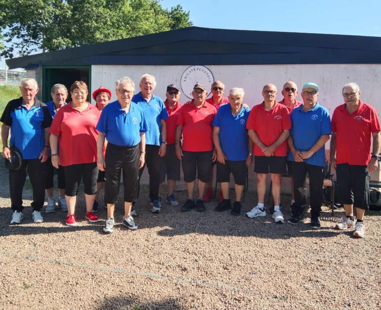 LES VÉTÉRANS (B) S'IMPOSENT CONTRE VICHY RHUE EN CHAMPIONNAT DES CLUBS LES VÉTÉRANS (B) S'IMPOSENT CONTRE VICHY RHUE EN CHAMPIONNAT DES CLUBS