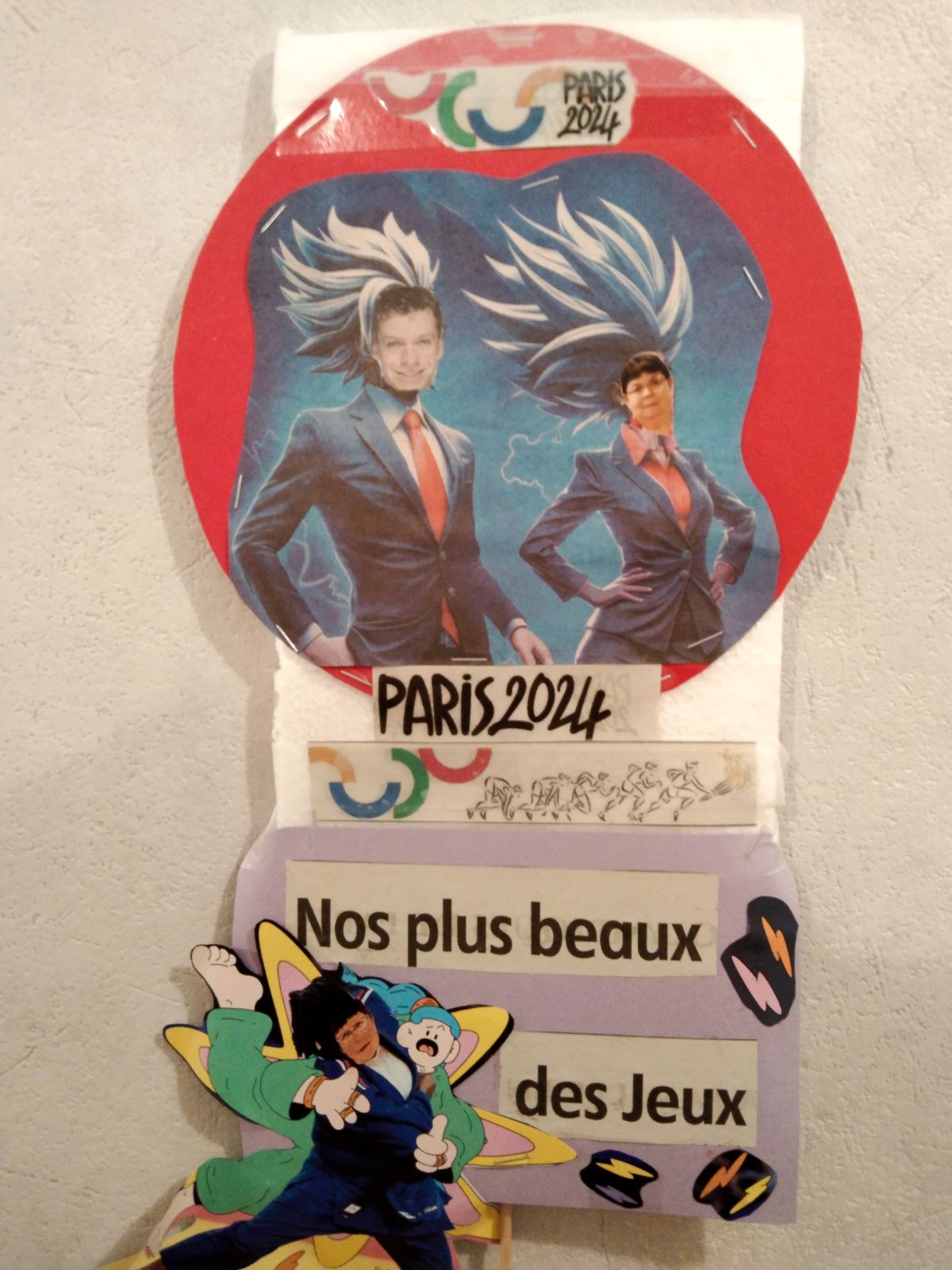 Un petit clin d'oeil aux J.O. effectué par Nicole avec 2 athlètes féminines saint rémoises ! Un petit clin d'oeil aux J.O. effectué par Nicole avec 2 athlètes féminines saint rémoises !