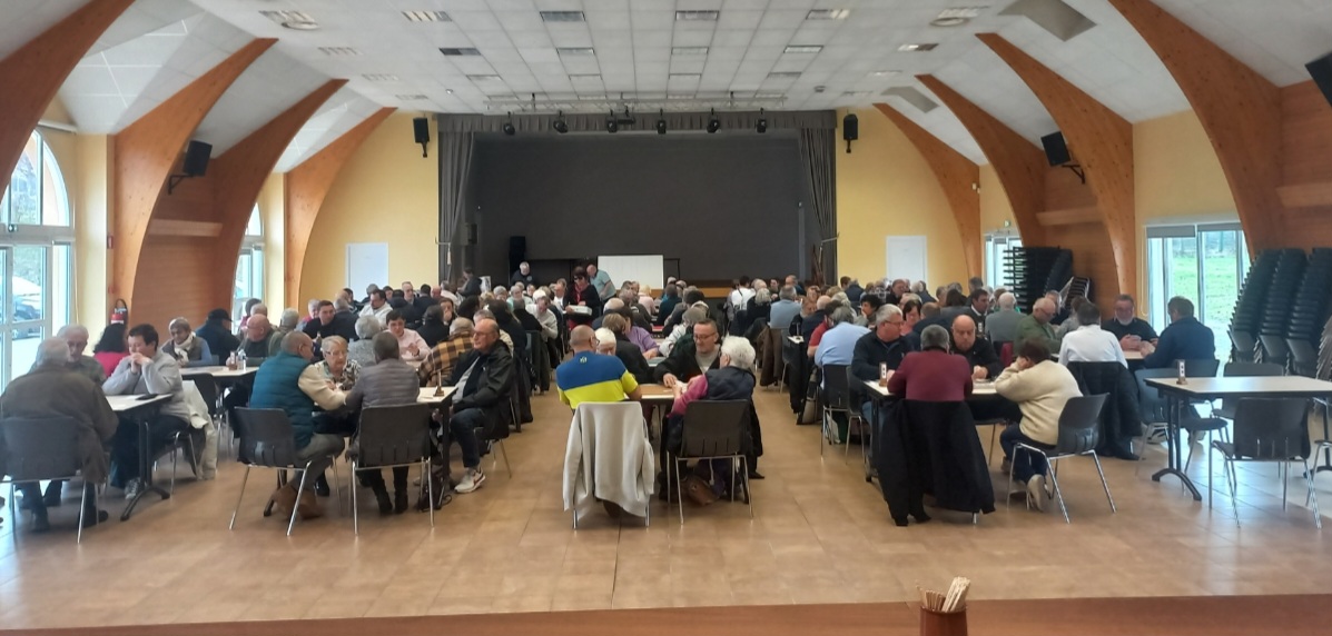 BELLE RÉUSSITE DU CONCOURS DE BELOTE