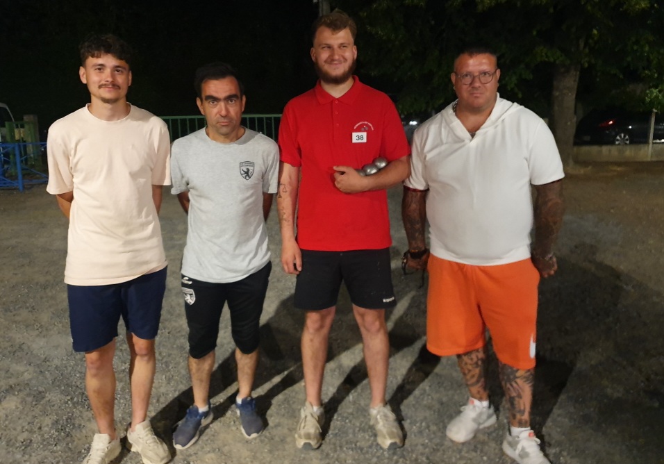 Les vainqueurs et finalistes du concours (C)