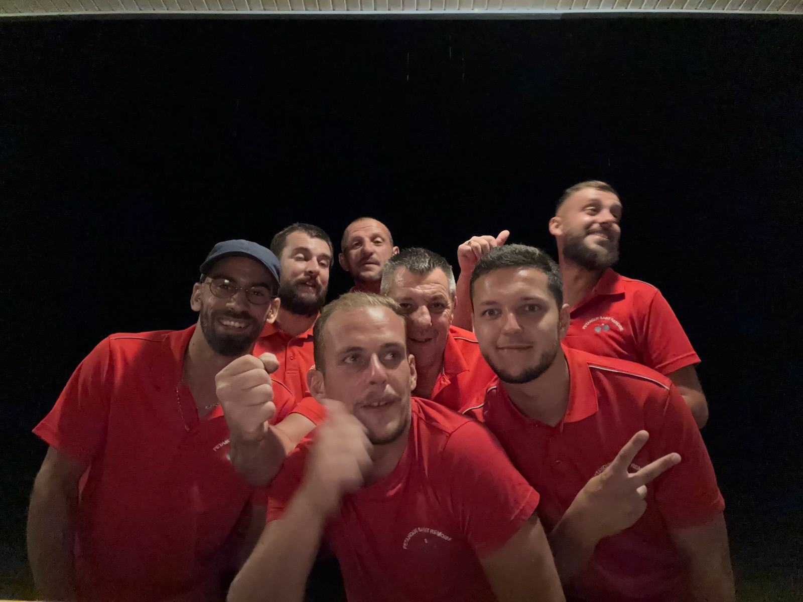 LES SENIORS ACCEDENT AUX DEMIES FINALES DE COUPE D'ALLIER EN BATTANT CHAMBLET LES SENIORS ACCEDENT AUX DEMIES FINALES DE COUPE D'ALLIER EN BATTANT CHAMBLET