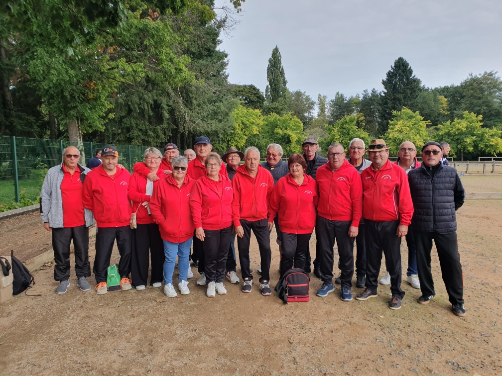 LES VÉTÉRANS (A) VAINQUEURS DE LA COUPE D'ALLIER 