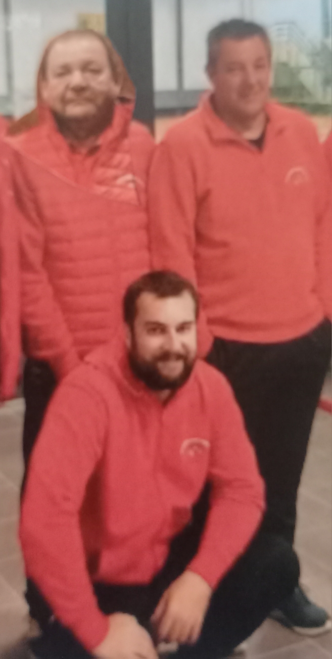 DANIEL, LIONEL ET JORDAN PARTAGENT LA FINALE DU CONCOURS (B) DE SEUILLET DANIEL, LIONEL ET JORDAN PARTAGENT LA FINALE DU CONCOURS (B) DE SEUILLET