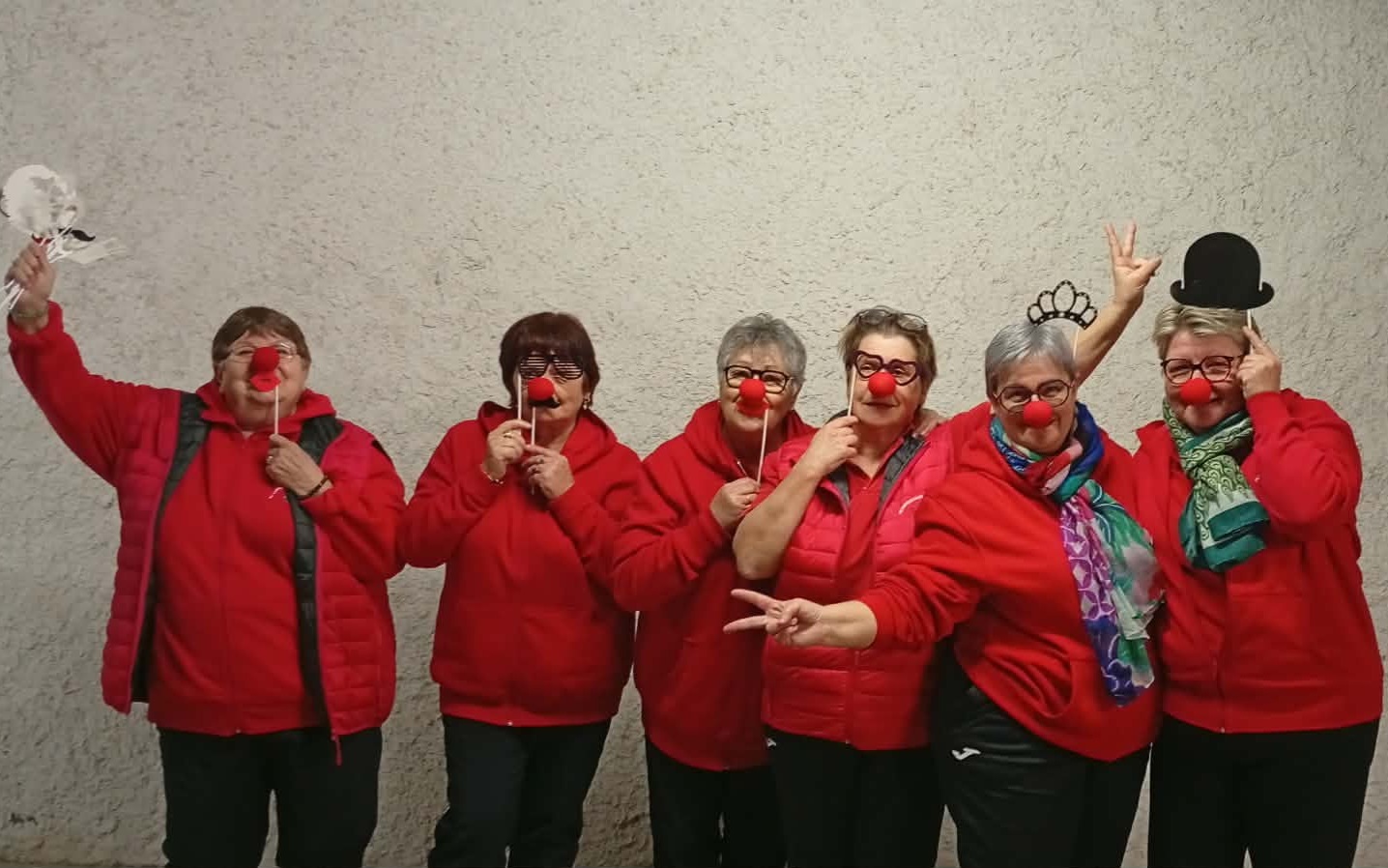 La petite photo "Fun" de nos féminines ! La petite photo "Fun" de nos féminines !