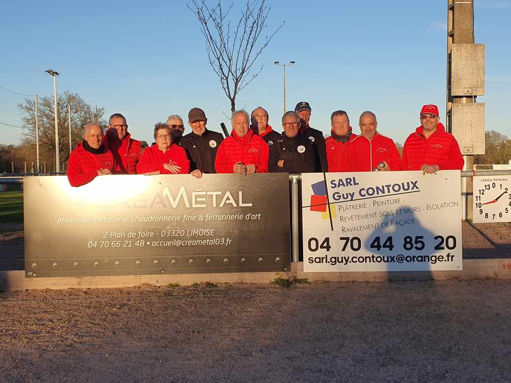 LES VÉTÉRANS (A) ENTAMENT BIEN LE CHAMPIONNAT DES CLUBS EN S'IMPOSANT A NEUILLY LE RÉAL LES VÉTÉRANS (A) ENTAMENT BIEN LE CHAMPIONNAT DES CLUBS EN S'IMPOSANT A NEUILLY LE RÉAL