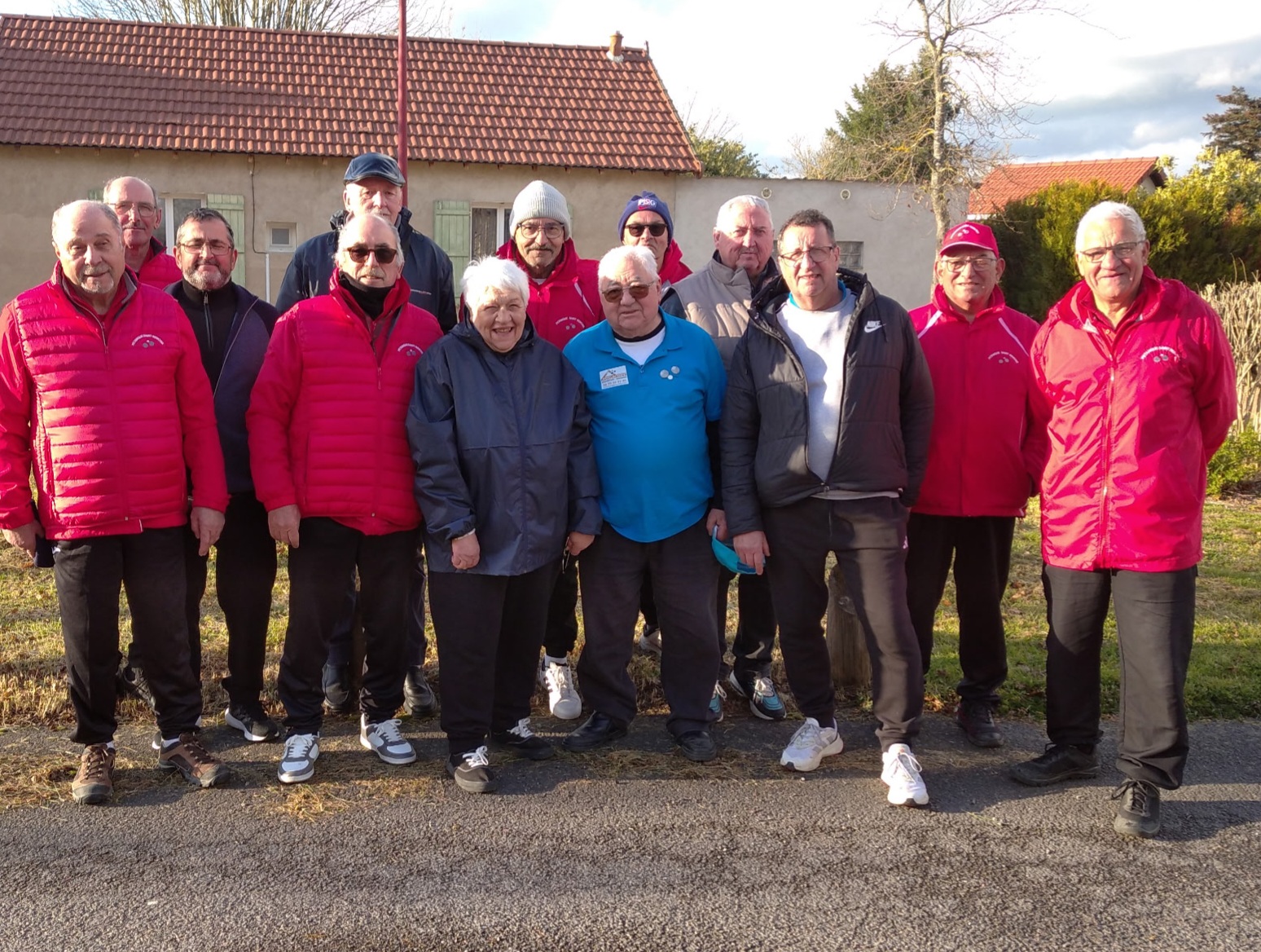 LES VÉTÉRANS (B) S'IMPOSENT A MAGNET EN COUPE D'ALLIER LES VÉTÉRANS (B) S'IMPOSENT A MAGNET EN COUPE D'ALLIER