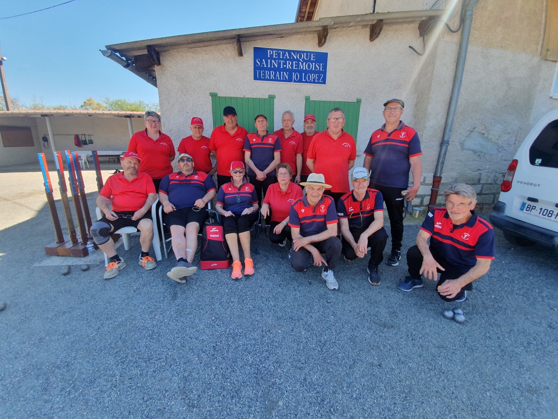 UN NUL ET 2 VICTOIRES POUR LES VÉTÉRANS EN CHAMPIONNAT DES CLUBS UN NUL ET 2 VICTOIRES POUR LES VÉTÉRANS EN CHAMPIONNAT DES CLUBS