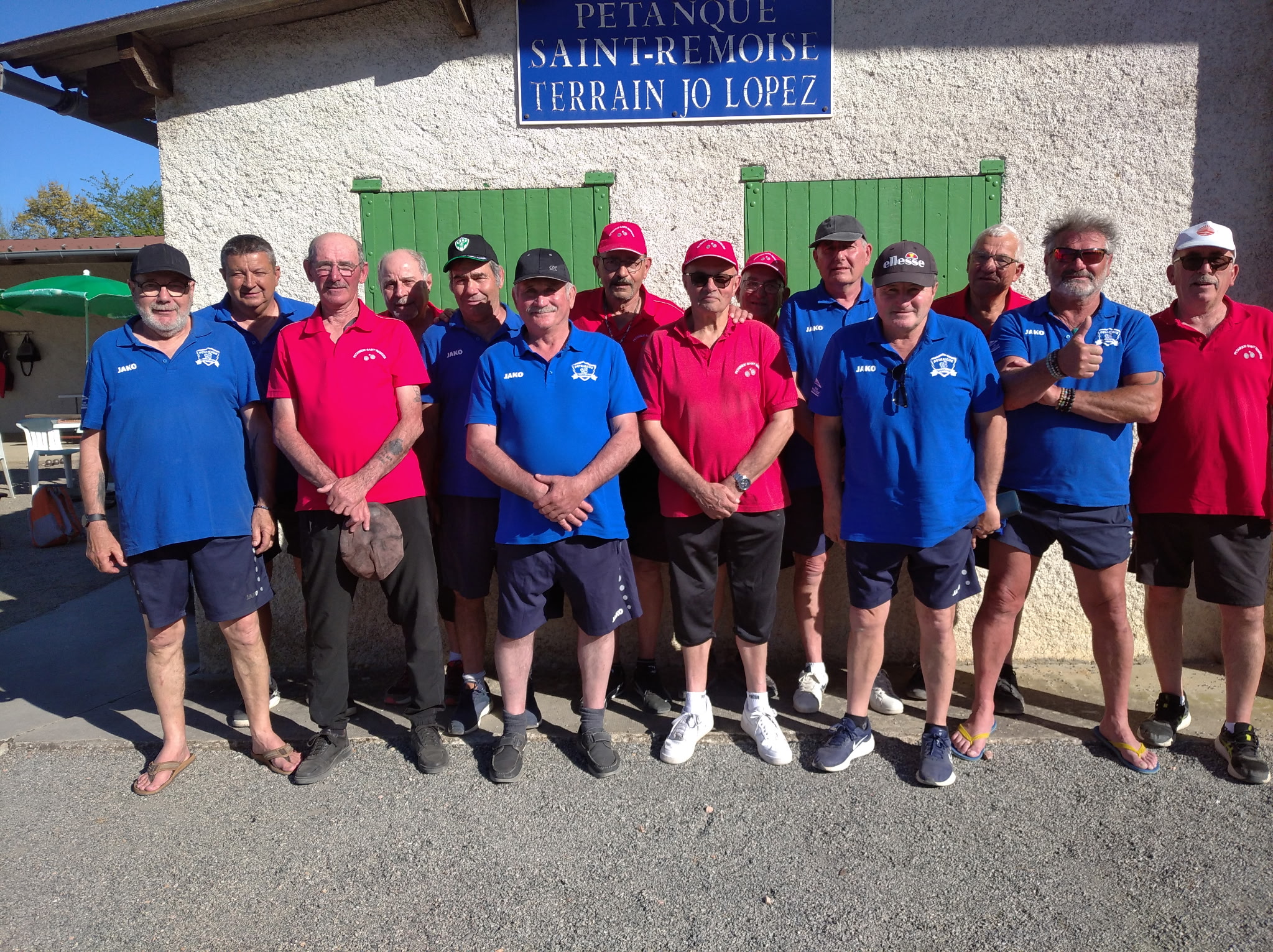 VICTOIRE DES VÉTÉRANS (B) FACE A BAYET EN COUPE D'ALLIER VICTOIRE DES VÉTÉRANS (B) FACE A BAYET EN COUPE D'ALLIER