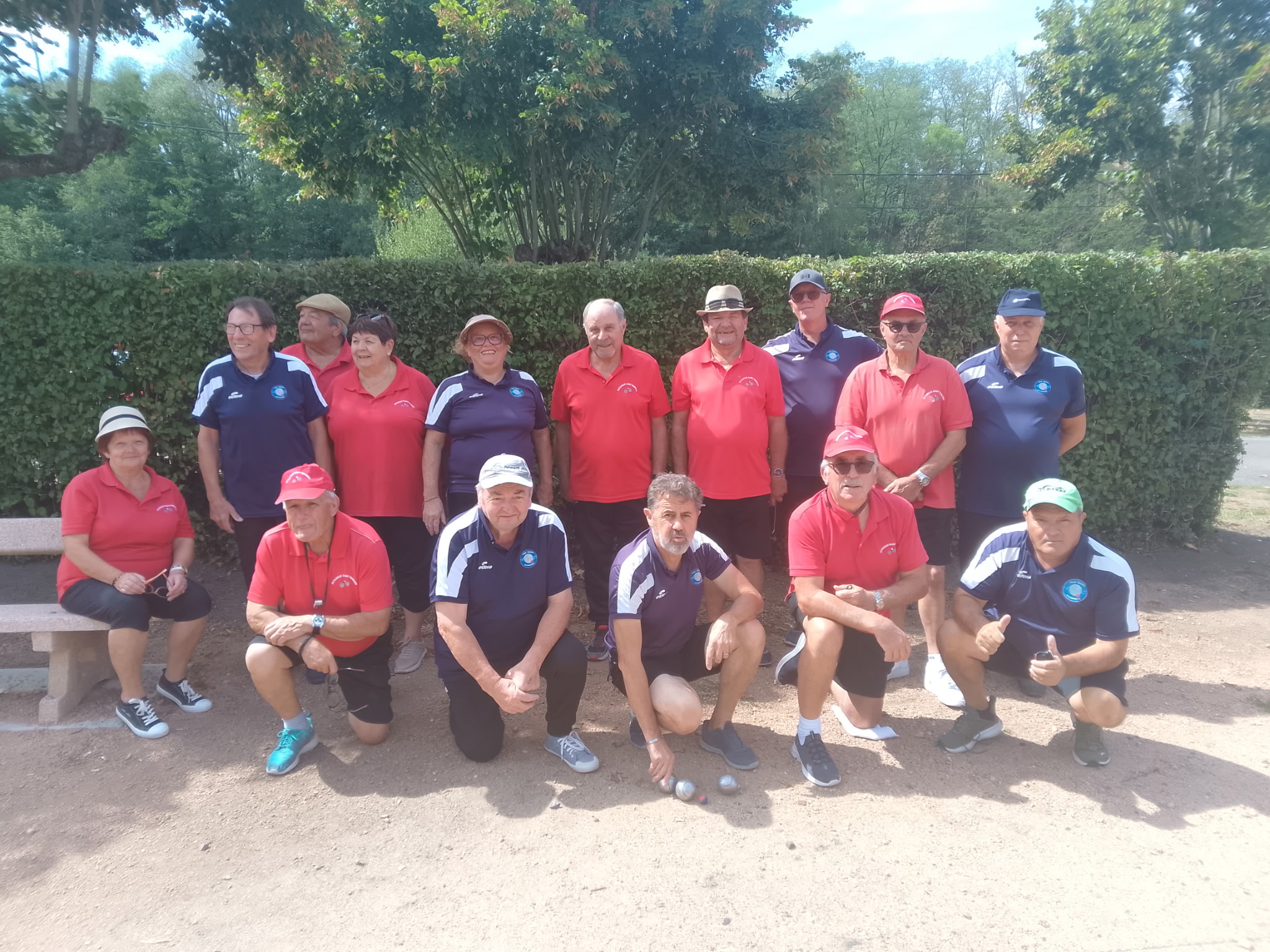 UN PRESQUE SANS FAUTE POUR NOS VÉTÉRANS POUR LA REPRISE DU CHAMPIONNAT DES CLUBS UN PRESQUE SANS FAUTE POUR NOS VÉTÉRANS POUR LA REPRISE DU CHAMPIONNAT DES CLUBS