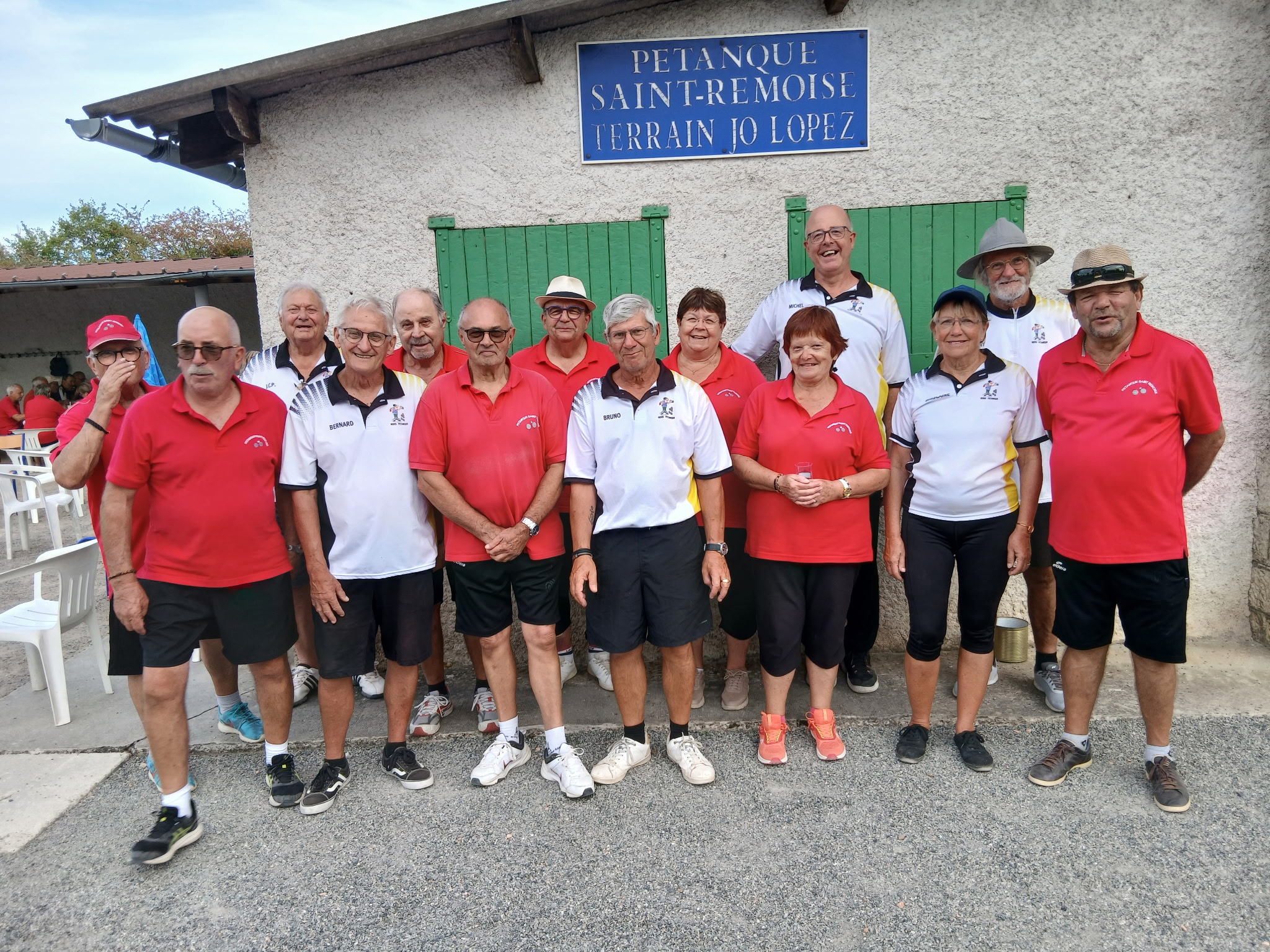 DERNIERE JOURNÉE DE CDC VÉTÉRANS - BELLE PERFORMANCE DE L'ÉQUIPE (A) QUI MONTE EN PREMIERE SÉRIE GRACE A SA VICTOIRE SUR MONTMARAULT ! DERNIERE JOURNÉE DE CDC VÉTÉRANS - BELLE PERFORMANCE DE L'ÉQUIPE (A) QUI MONTE EN PREMIERE SÉRIE GRACE A SA VICTOIRE SUR MONTMARAULT !