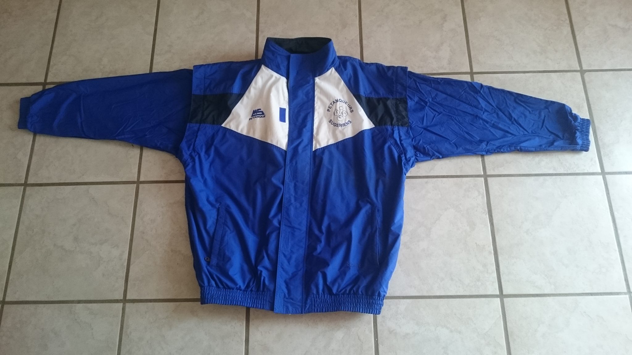 Tenue numéro 8 Tenue numéro 8