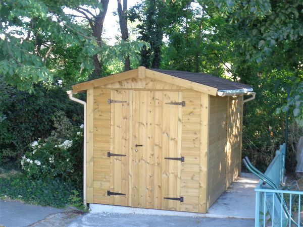 L'abri de jardin "prêt à fonctionner" L'abri de jardin "prêt à fonctionner"