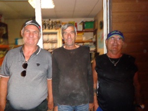 Ls vainqueurs du A , Raoul, Dominique et Jean-Marc Ls vainqueurs du A , Raoul, Dominique et Jean-Marc