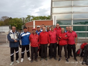 Pour la SVCP, de g. à d. : Aziz, Norbert, René, Didier, Richard et Fernando