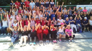 Il y avait de l'ambiance lors de la prise de la photo de groupe ! Il y avait de l'ambiance lors de la prise de la photo de groupe !