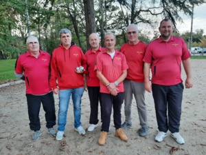 L'équipe SVCP 2 : Jean-Marc, René (joueur et coach), Norbert, Jean-Luc et Guillaume