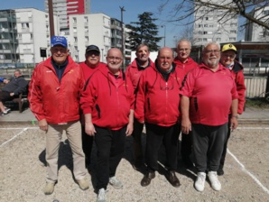 L'équipe SVCP 1 de CDC 3 : Étienne, Didier, Carlos, Gilles, Alain, Patrick, Robert, Christiane