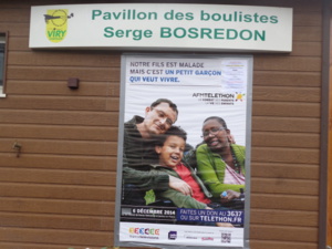 L'affiche géante se voyait de la rue L'affiche géante se voyait de la rue