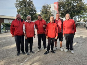 L'équipe SVCP 2 : Guillaume, Christian, René (coach et joueur), Roland, Michel et Norbert