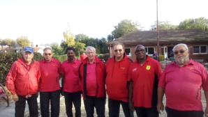 L'équipe SVCP 4 : Étienne, Bruno (coach et joueur), Rajendhiran, Guy, Henri, Privat et Robert L'équipe SVCP 4 : Étienne, Bruno (coach et joueur), Rajendhiran, Guy, Henri, Privat et Robert